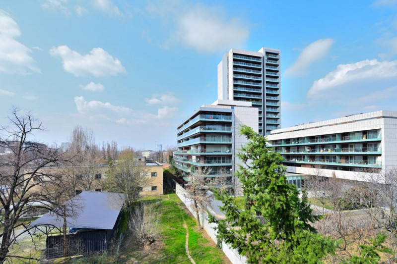 Vanzare apartament 2 camere Bd.Maresal Averescu nr.5, vedere spate