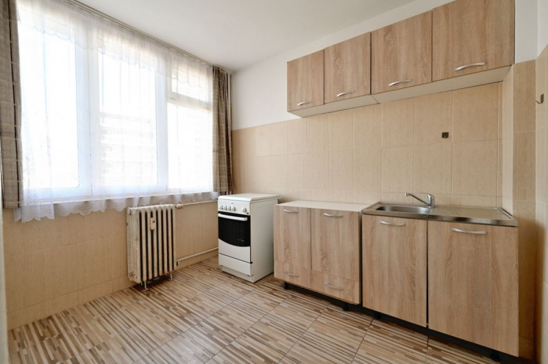 Vanzare apartament 2 camere Bd.Maresal Averescu nr.5, vedere spate