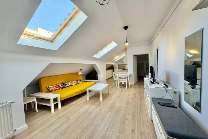 BUCURESTII NOI - BARLOGENI, APARTAMENT COCHET DE 2 CAMERE, 51 MP.