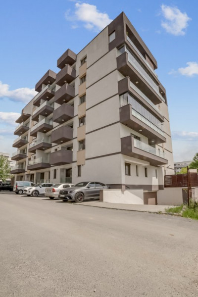 Suprafata totala 145 mp*Ready to move in*Decomandat *Sisești 119