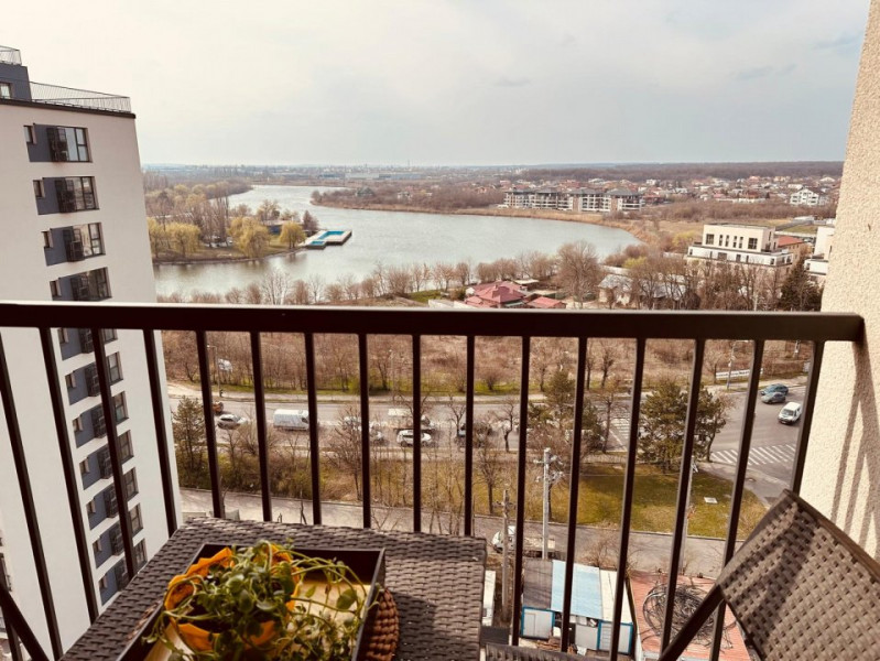 Apartament mobilat cu vedere lac Sisesti Metrou Straulesti 4'