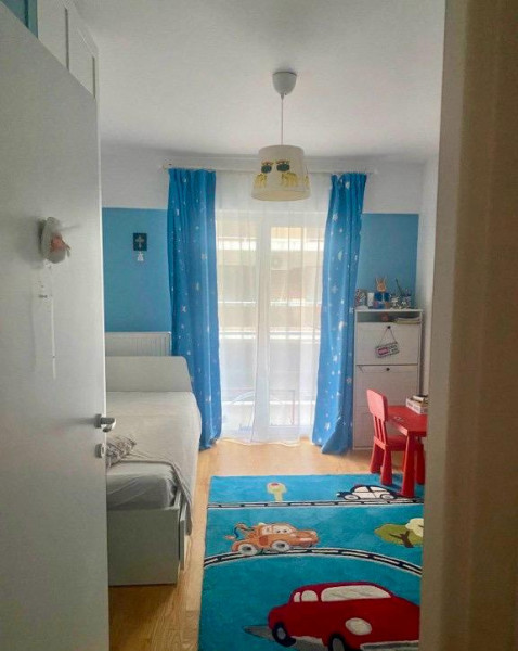 Petrom City - Apartament 3 camere, 2 bai, 92 mp.