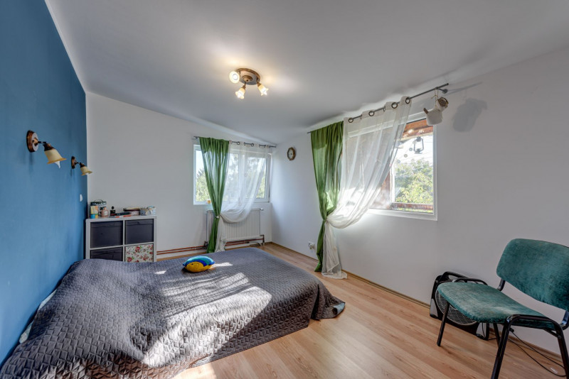 PRECONTRACT SEMNAT - Str.Poieni, Casa 4 dormitoare si birou, 160 mp.