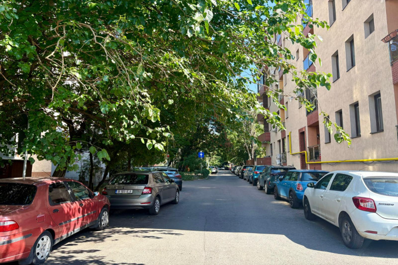 Victoriei - V.Micle 20, apartament 2 camere, mobilat si utilat, 40 mp, etaj 10.
