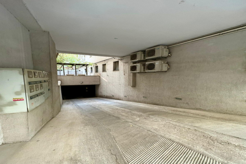 Dorobanti - Apartament 4 camere, 155 mp, cu parcare proprie.