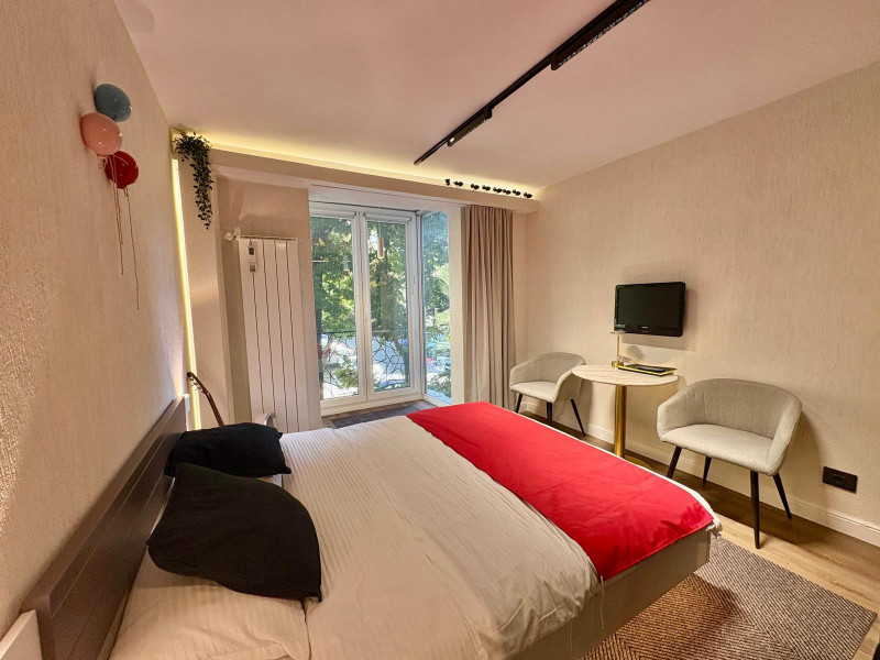 Victoriei, Veronica Micle - apartament 2 camere de inchiriat.