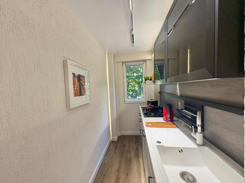 Victoriei, Veronica Micle - apartament 2 camere de inchiriat.