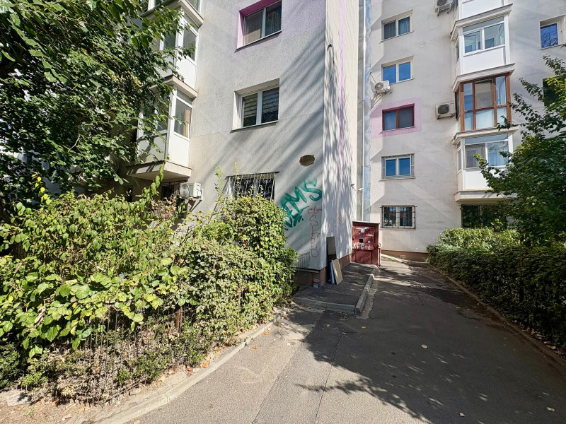 Victoriei, Veronica Micle - apartament 2 camere de inchiriat.