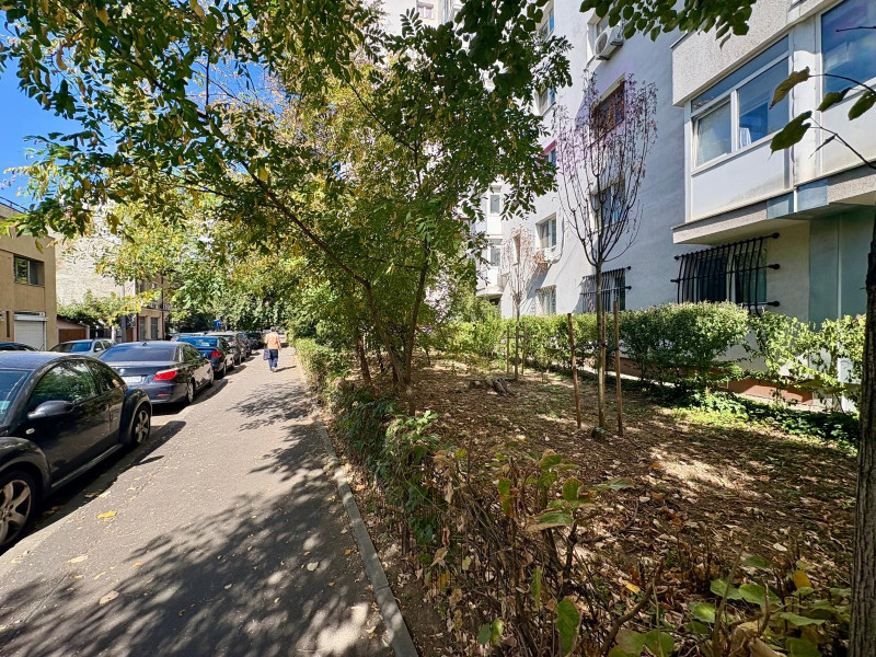 Victoriei, Veronica Micle - apartament 2 camere de inchiriat.