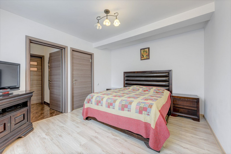 Sub antecontract: Delta Dunarii, Casa eleganta, gata de mutat, 326 mp.