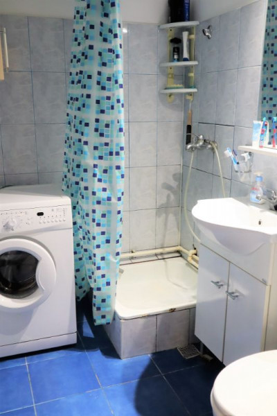 Salaj – Str. Humulesti, apartament 2 camere, gata de mutat, parcare, boxa. 