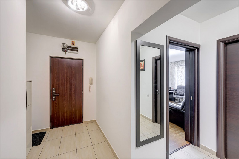 PRECONTRACT SEMNAT: Trestiana, Apartament 3 camere impecabil, cu parcare.