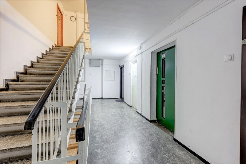 PRECONTRACT SEMNAT: Trestiana, Apartament 3 camere impecabil, cu parcare.