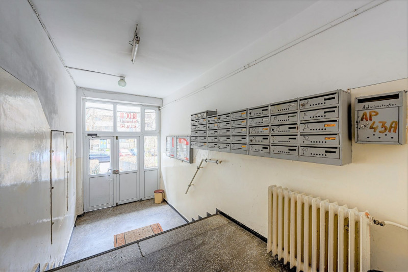 PRECONTRACT SEMNAT: Trestiana, Apartament 3 camere impecabil, cu parcare.