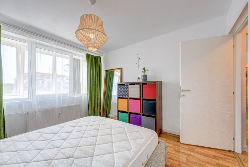 PRECONTRACT SEMNAT – OBOR, APARTAMENT 2 CAMERE RENOVAT, FARA RISC, 55 MP.
