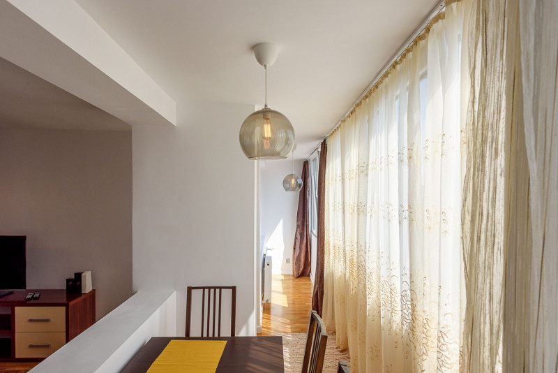 PRECONTRACT SEMNAT – OBOR, APARTAMENT 2 CAMERE RENOVAT, FARA RISC, 55 MP.