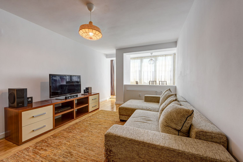 PRECONTRACT SEMNAT – OBOR, APARTAMENT 2 CAMERE RENOVAT, FARA RISC, 55 MP.
