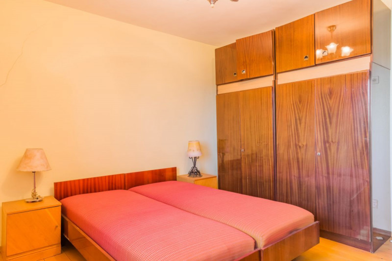 Afumati – Str.Fagului, Casa 5 camere si garaj, 244 mp, cu teren 600 mp.