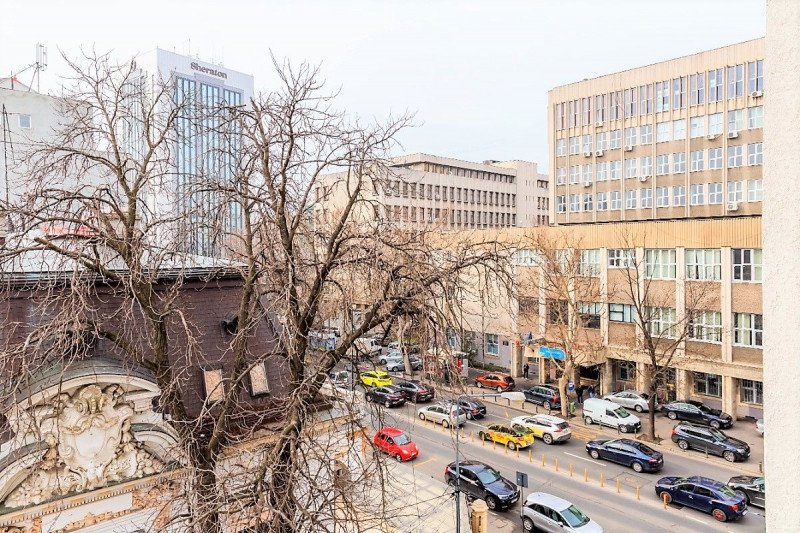 Dorobantilor – ASE, Apartament 4 camere, boxa, imobil din 1980, 94 mp. 